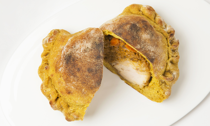アールベイカーの石窯焼き印西カレーパン